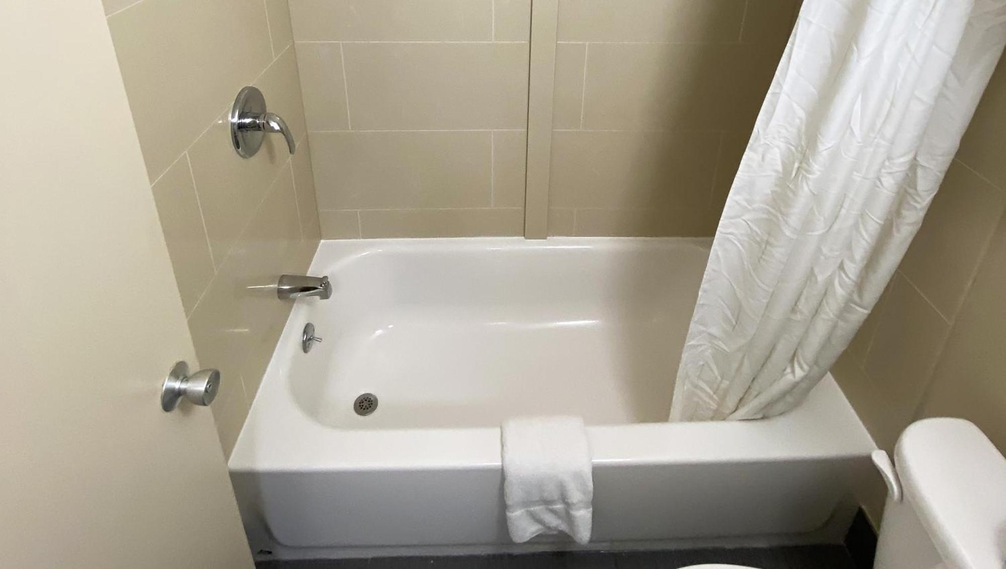 Express Inn Newport News Ngoại thất bức ảnh